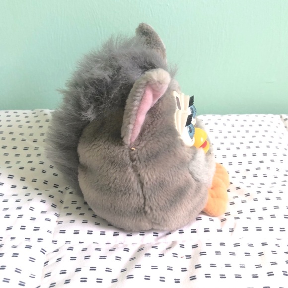 SOLD 1999 Tiger Furby Buddies Beanbag Plush - Picture 2 of 5